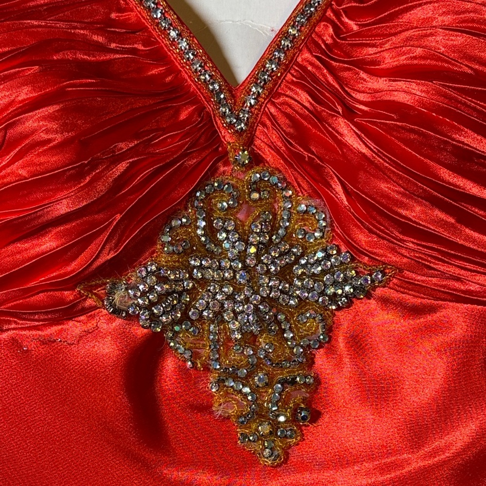 Morgan & Co. Strapless Red Gown - Picture 4 of 8